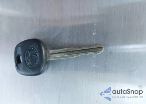 2003 Toyota Sequoia Limited V8 z USA, uszkodzony, nr VIN 5TDBT48A33S205026